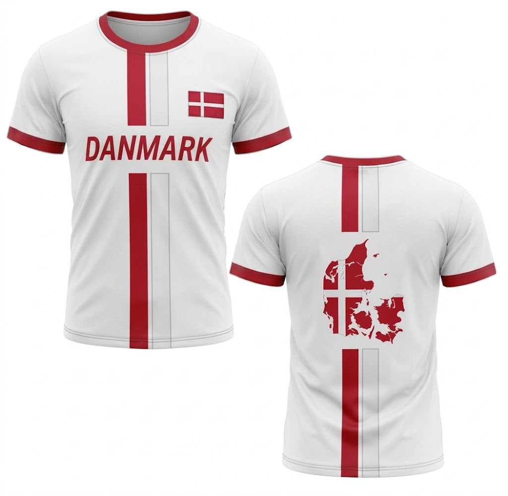 Vit Danmark landslagströja med röda ränder, röd text DANMARK och karta över Danmark på ryggen