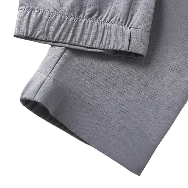 Utsläppta träningsbyxor