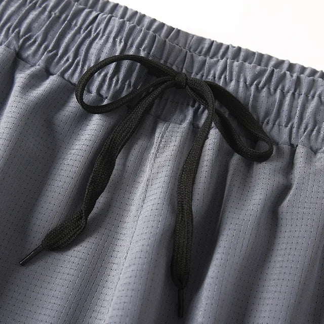 Lätta träningsbyxor